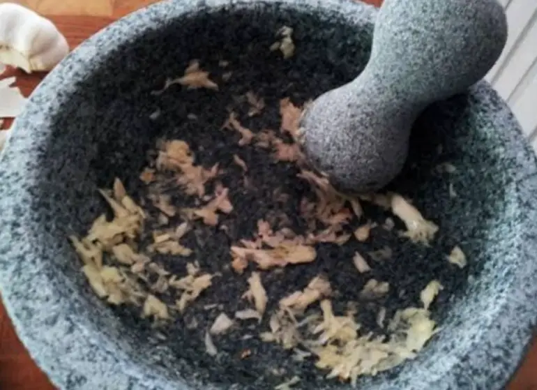 use of mortar and pestle