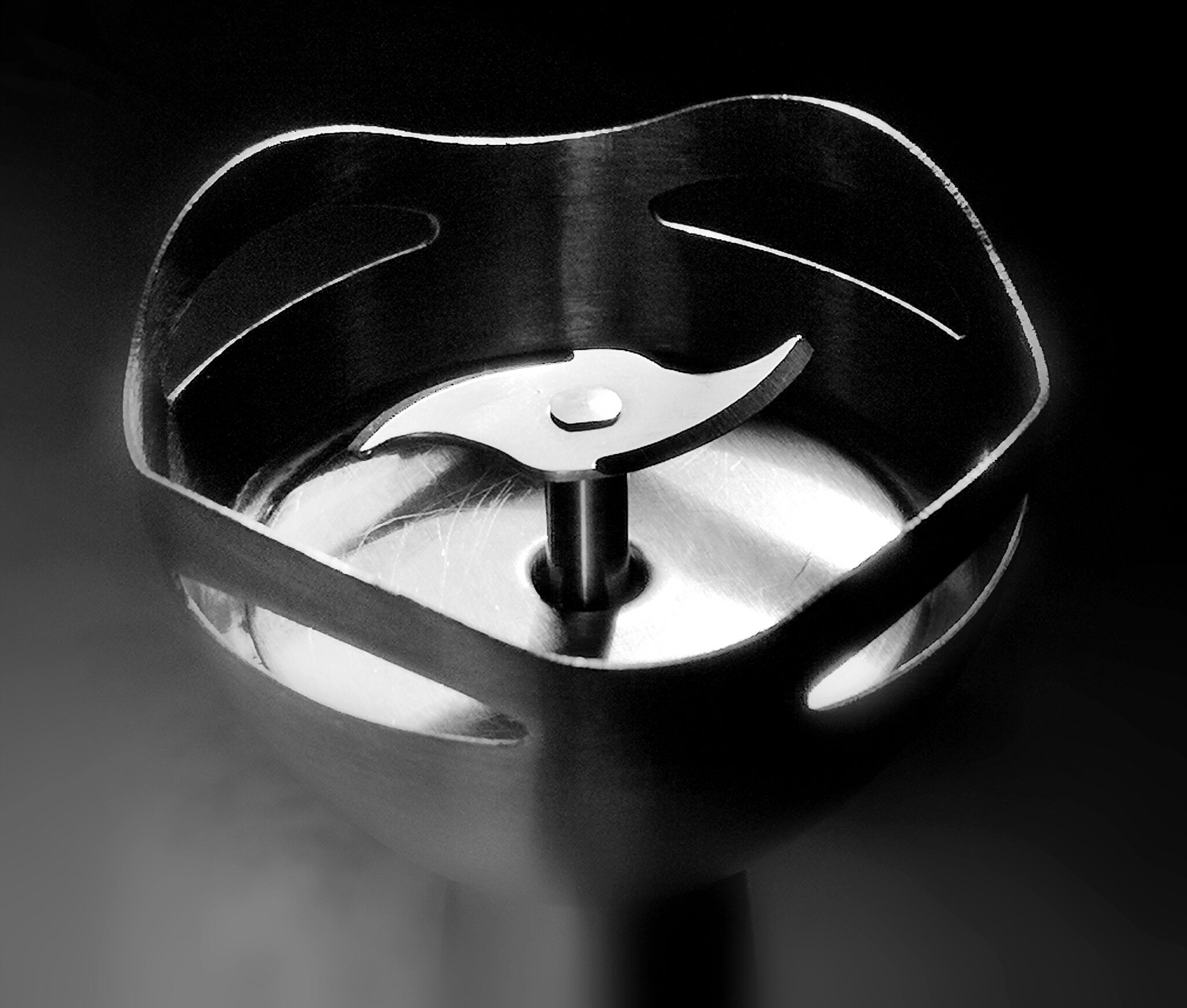 What is an Immersion Blender Definition, Uses & FAQs Grind IT