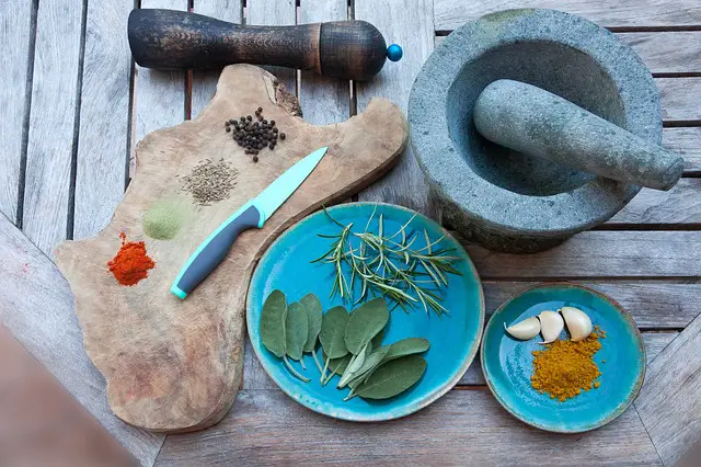 Best Mortar and Pestle for Indian Cooking