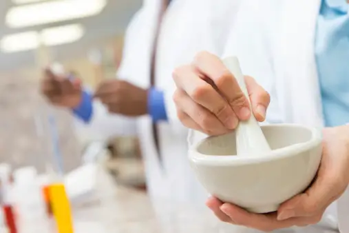 Why Do Scientists Use a Mortar and Pestle in the Laboratory