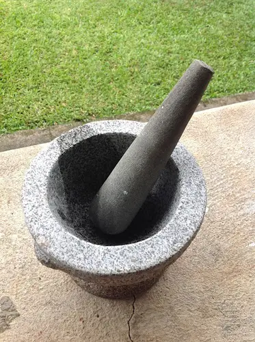 Best Mortar and Pestle for Curry Paste